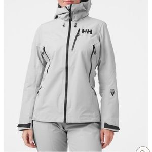 Helly Hansen Women’s ski set- shell jacket and pants. Size M, as new.